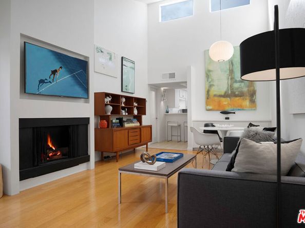 943 12th Street 7, Santa Monica CA 90403