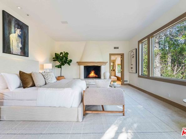 424 Marguerita Avenue, Santa Monica CA 90402