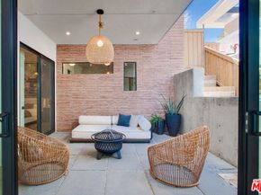 1653 N Bruce Court, Los Angeles CA 90026