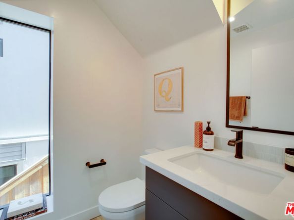 1653 N Bruce Court, Los Angeles CA 90026