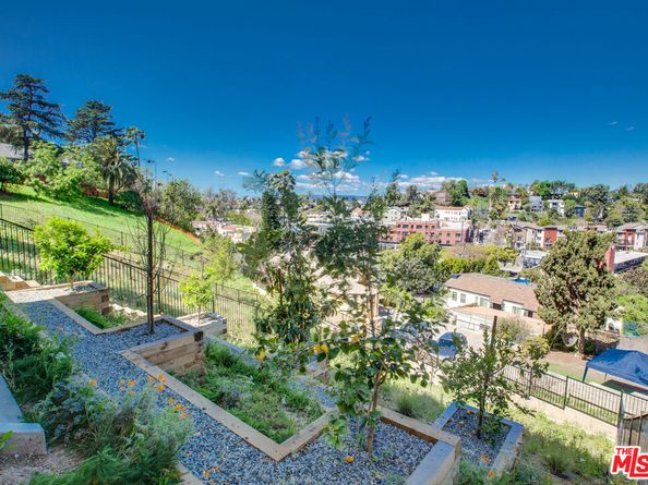 1653 N Bruce Court, Los Angeles CA 90026