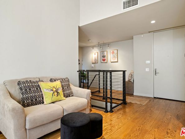 1425 N Detroit Street 405, Los Angeles CA 90046