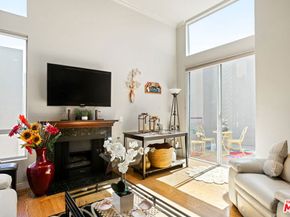 1425 N Detroit Street 405, Los Angeles CA 90046