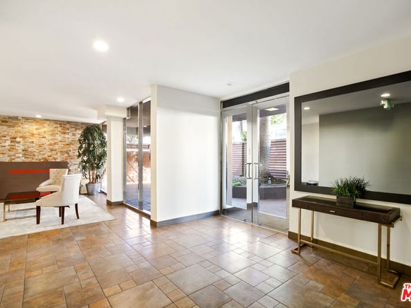 1425 N Detroit Street 405, Los Angeles CA 90046