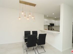 625 S Berendo Street 310, Los Angeles CA 90005