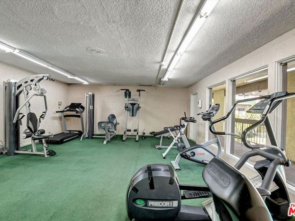 5460 White Oak Avenue C215, Encino CA 91316