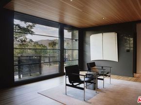 4934 La Roda Avenue, Los Angeles CA 90041