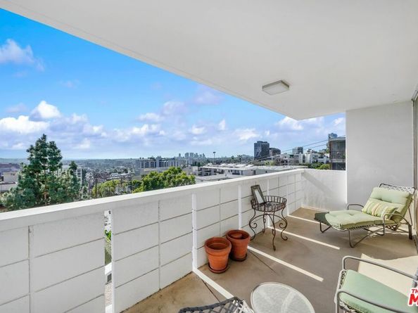 8787 Shoreham Drive 310, West Hollywood CA 90069