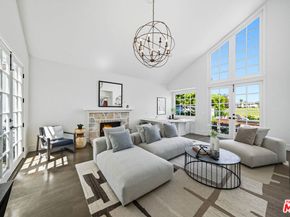 19382 Woodlands Drive, Huntington Beach CA 92648