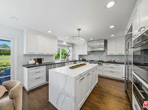 19382 Woodlands Drive, Huntington Beach CA 92648
