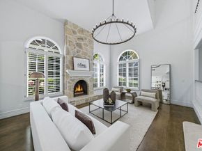 19382 Woodlands Drive, Huntington Beach CA 92648