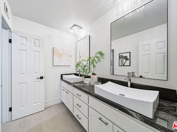 19382 Woodlands Drive, Huntington Beach CA 92648