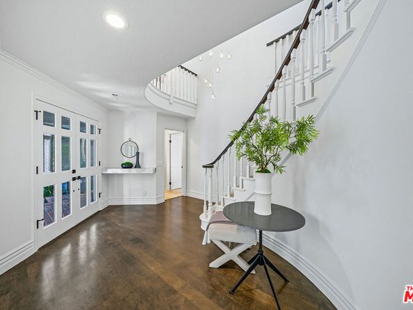 19382 Woodlands Drive, Huntington Beach CA 92648