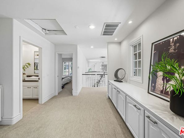 19382 Woodlands Drive, Huntington Beach CA 92648