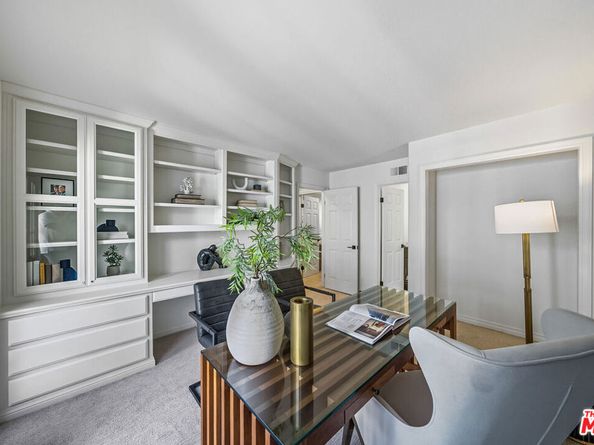 19382 Woodlands Drive, Huntington Beach CA 92648