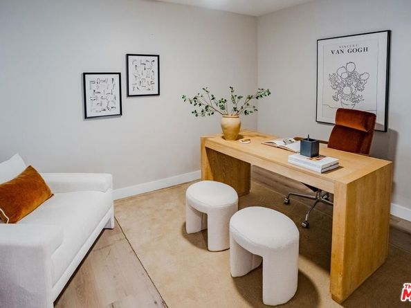 2018 Griffith Park Boulevard 109, Los Angeles CA 90039