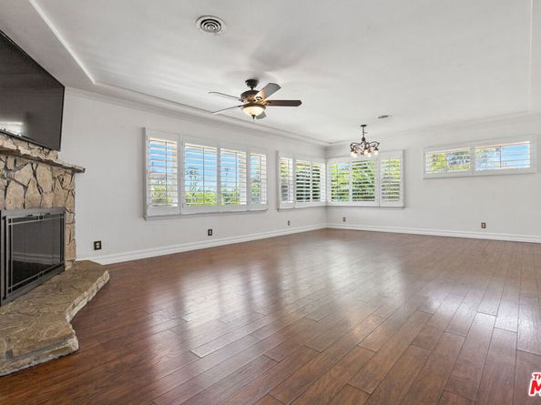 2401 Robalo Avenue, San Pedro CA 90732