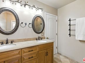2401 Robalo Avenue, San Pedro CA 90732