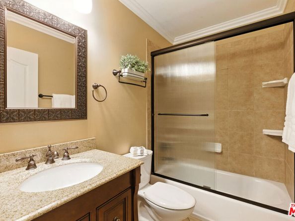 2401 Robalo Avenue, San Pedro CA 90732