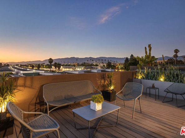3543 Casitas Avenue, Los Angeles CA 90039