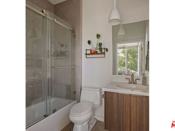 3543 Casitas Avenue, Los Angeles CA 90039