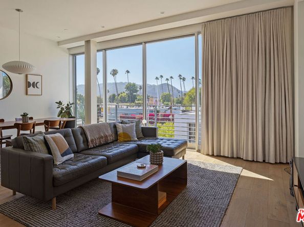 3543 Casitas Avenue, Los Angeles CA 90039