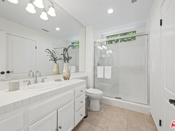 16724 Calle Arbolada, Pacific Palisades CA 90272