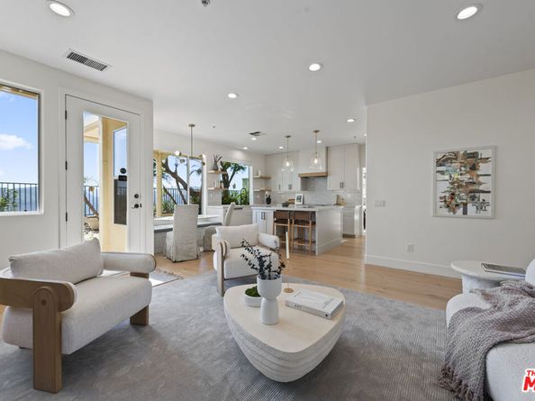 16724 Calle Arbolada, Pacific Palisades CA 90272