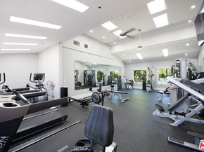 16724 Calle Arbolada, Pacific Palisades CA 90272