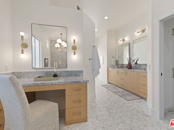 16724 Calle Arbolada, Pacific Palisades CA 90272