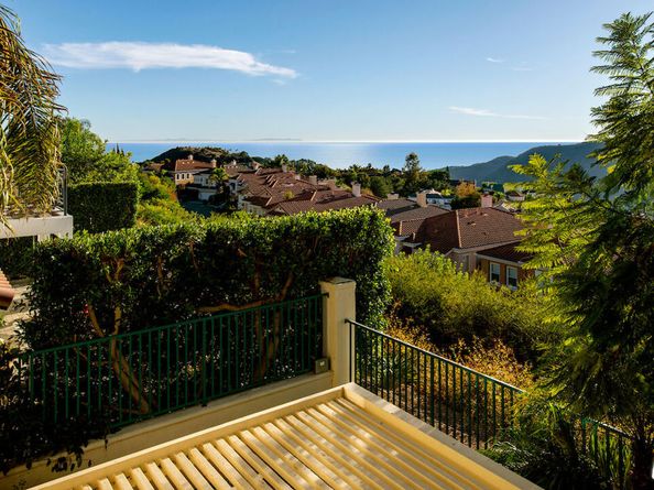 16724 Calle Arbolada, Pacific Palisades CA 90272