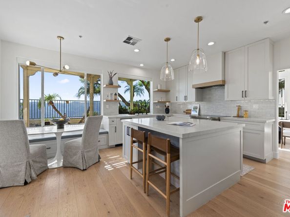 16724 Calle Arbolada, Pacific Palisades CA 90272