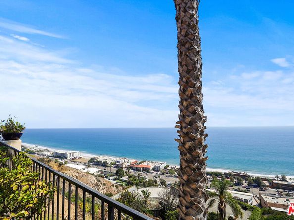 22800 Beckledge Terrace, Malibu CA 90265