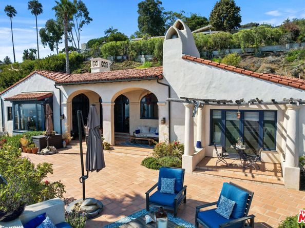 22800 Beckledge Terrace, Malibu CA 90265