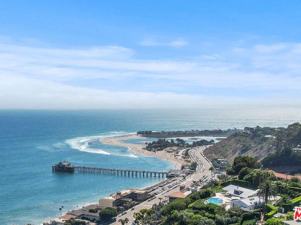 22800 Beckledge Terrace, Malibu CA 90265