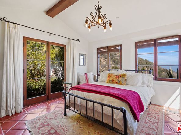 22800 Beckledge Terrace, Malibu CA 90265