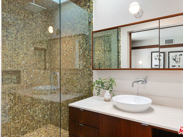 7221 Birdview Avenue, Malibu CA 90265