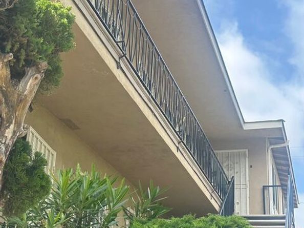 3209 Bartdon Avenue, Inglewood CA 90303