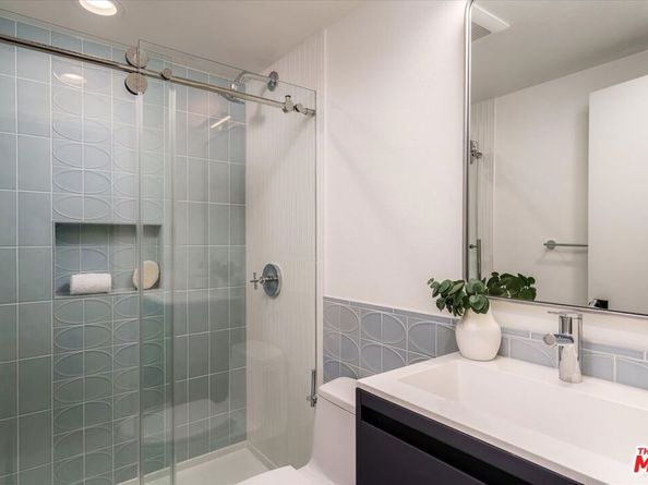 2313 Banyan Drive, Los Angeles CA 90049