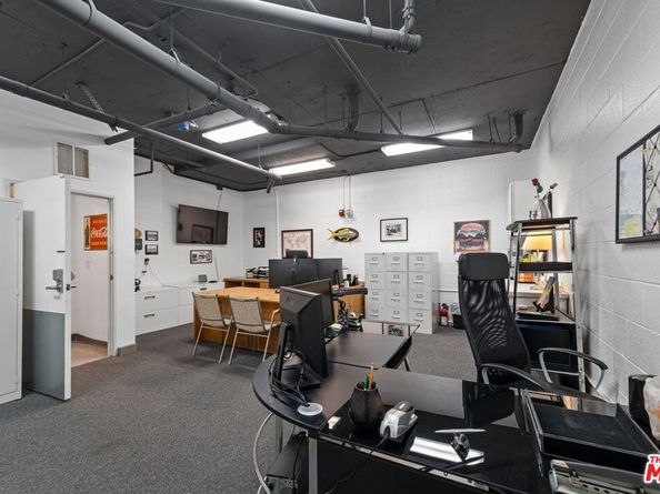 6099 S Seabluff Drive, Los Angeles CA 90094