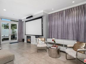 6099 S Seabluff Drive, Los Angeles CA 90094