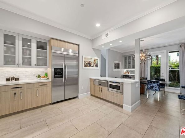 6099 S Seabluff Drive, Los Angeles CA 90094