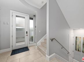 6099 S Seabluff Drive, Los Angeles CA 90094