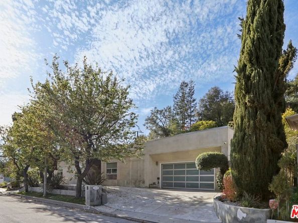 15539 Hamner Drive, Los Angeles CA 90077