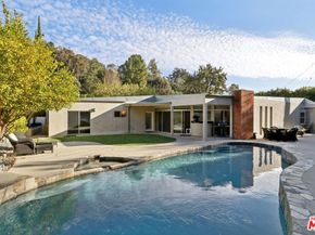15539 Hamner Drive, Los Angeles CA 90077
