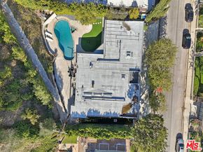 15539 Hamner Drive, Los Angeles CA 90077