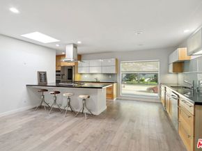 15539 Hamner Drive, Los Angeles CA 90077