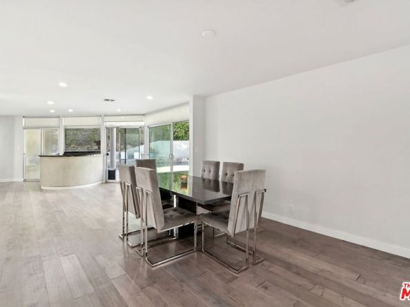 15539 Hamner Drive, Los Angeles CA 90077