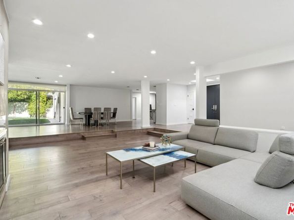 15539 Hamner Drive, Los Angeles CA 90077