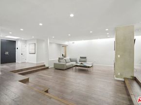 15539 Hamner Drive, Los Angeles CA 90077